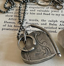 Load image into Gallery viewer, Sterling Silver Eye of Shiva Shell Heart Pendant w/ Bead Chain