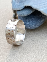 Load image into Gallery viewer, Sterling Silver Circle of Life Ring