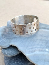 Load image into Gallery viewer, Sterling Silver Circle of Life Ring