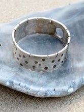 Load image into Gallery viewer, Sterling Silver Circle of Life Ring