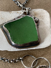 Load image into Gallery viewer, Sterling Silver with Emerald Green Found Sea Glass Stingray Pendant Chain Necklace
