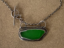 Load image into Gallery viewer, Stamped Sterling Silver w/ Emerald Green Found Sea Glass Pendant w/ Chain