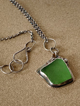 Load image into Gallery viewer, Sterling Silver with Emerald Green Found Sea Glass Stingray Pendant Chain Necklace