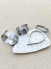 Load image into Gallery viewer, Sterling Silver Stamped Lines &amp; Dots Ring
