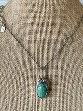 Load image into Gallery viewer, Sterling Silver Vtg Scarab Pendant &amp; Rolo Chain
