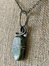 Load image into Gallery viewer, Sterling Silver w/ Jasper Pendant &amp; Rolo Chain
