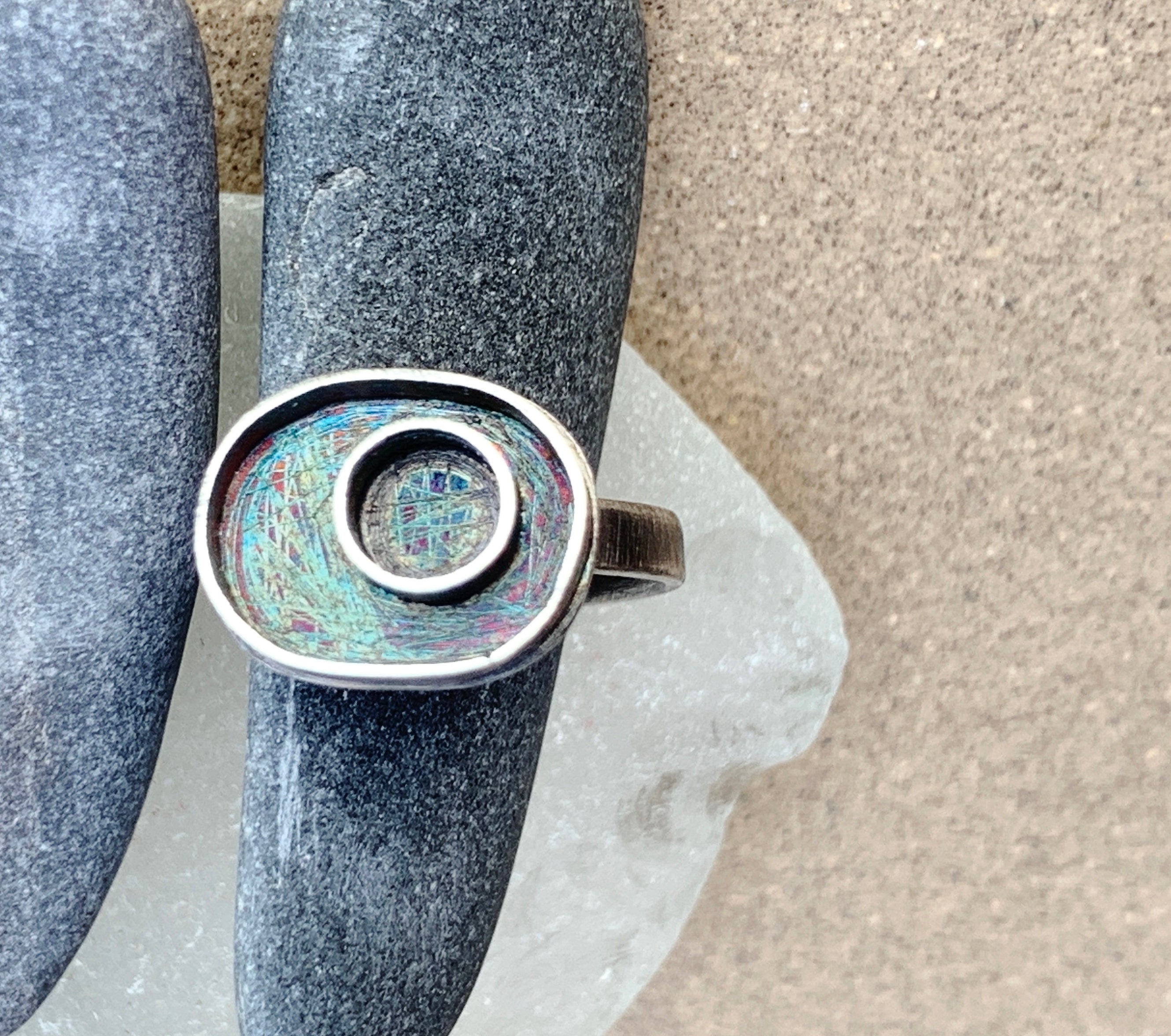 Sterling Silver Circle In Oval Patina Ring