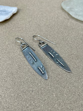 Load image into Gallery viewer, Sterling Silver Spear Dangle Earrings
