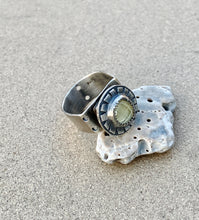Load image into Gallery viewer, Sterling Silver w/ Rose Cut Lemon Quartz Sun Ring
