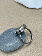 Load image into Gallery viewer, Sterling Silver Oval Beach Stone w/ Sterling Ball Ring
